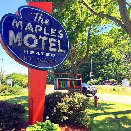 Maples Motel Sandusky Bagian luar foto
